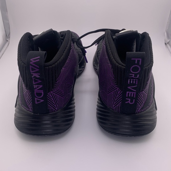 New Men’s Adidas Dame 5 J Marvel Black Panther size 6.5 - Picture 3 of 7